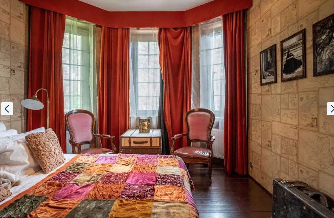 Під Києвом здають будинок за 100 тисяч гривень на добу: як він виглядає